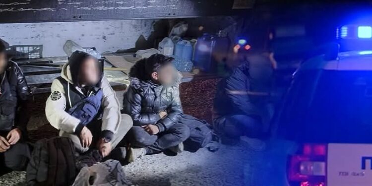Спречен обид за илегален премин кај Богородица: Албанец водел група од 10 турски државјани