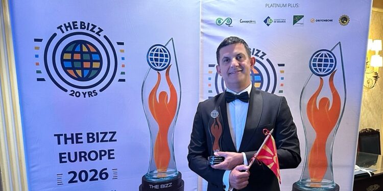 Д-р Небојша Баткоски прогласен за WORLD BUSINESS LEADER на THE BIZZ Awards 2026