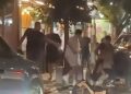 (ВИДЕО) Вознемирувачка снимка: Масовна тепачка на улица во Гостивар