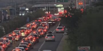(ВИДЕО) Колони кон Грција уште од 5:30 часот: На Богородица–Евзони моментално се чека околу еден час