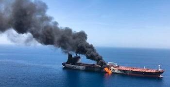(ВИДЕО) Иран тврди дека погодил американски носач и разурнувач