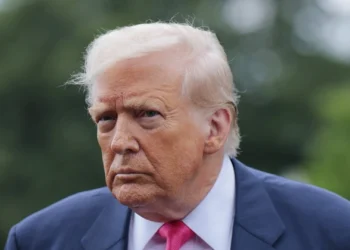Трамп побара Зеленски да ги запре нападите врз руската нафтена инфраструктура: „Недостигот на дизел му штети на светот“