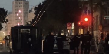 ВИДЕО | Колони полиција во центарот на Белград: Жандармерија во полна опрема